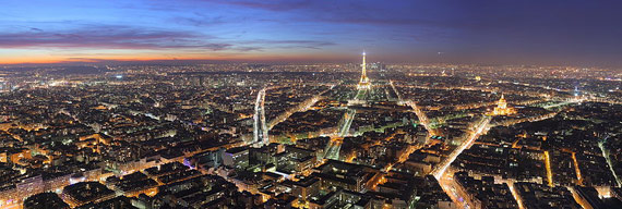 View over Paris, at dusk, from the Maine-Montparnasse tower This panorama is made from 8 photos taken with a Canon 400D+EF-S 17-55 f/2.8 at 28mm, f/8.0, 25sec and ISO 100. Hugin and Enblend were used for stitching. Gimp was used for some slight post-processing. This is a featured picture on Wikimedia Commons (Featured pictures) and is considered one of the finest images.